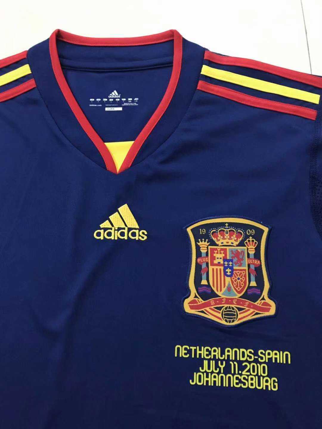 2010 Spain National Team Retro Away Mens Soccer Jersey Replica 