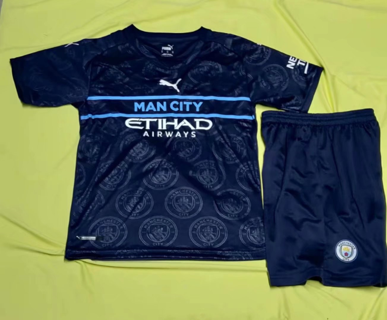 Manchester City Soccer Jersey + Shorts Replica Third Youth 2021/22