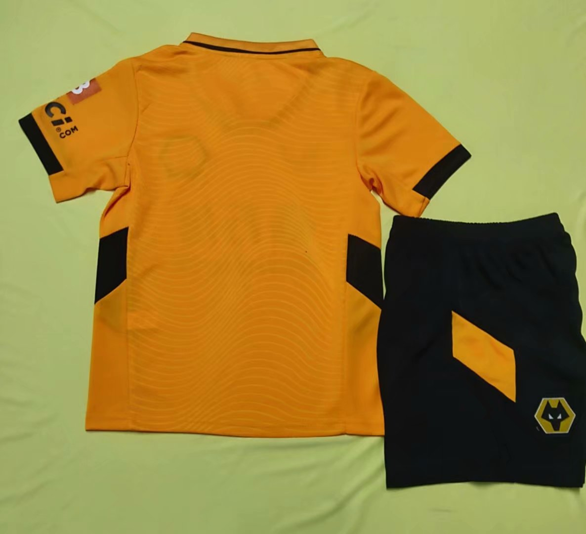 Wolverhampton Soccer Jersey + Short Replica Home Youth 2021/22