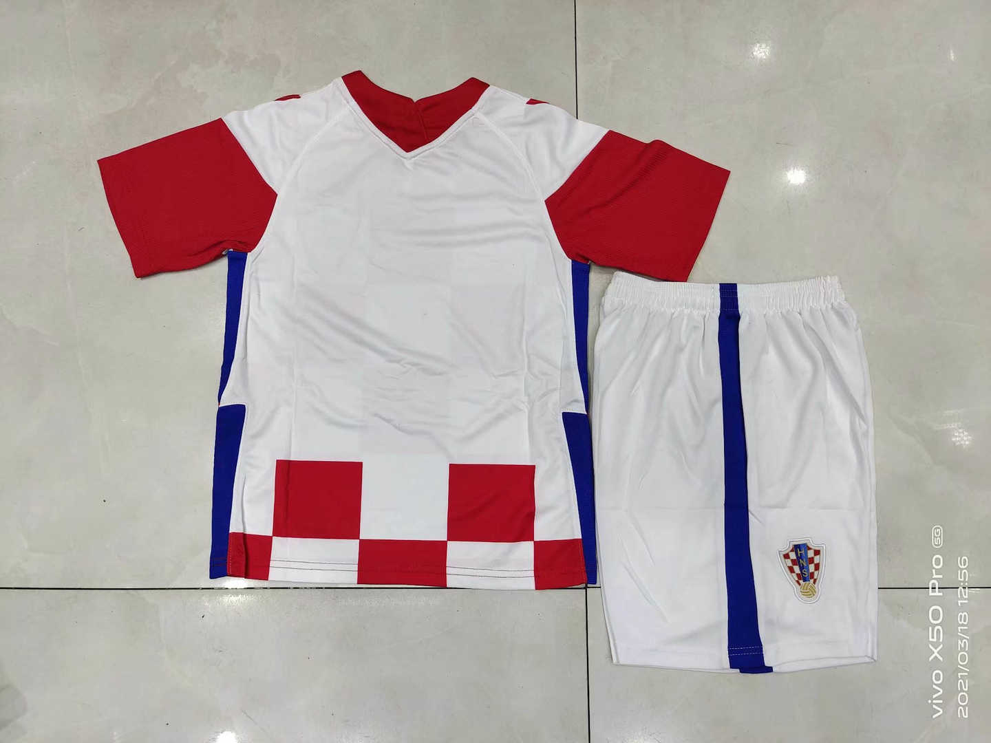 2021/22 Croatia Home Soccer Kit (Jersey + Short) Kids 