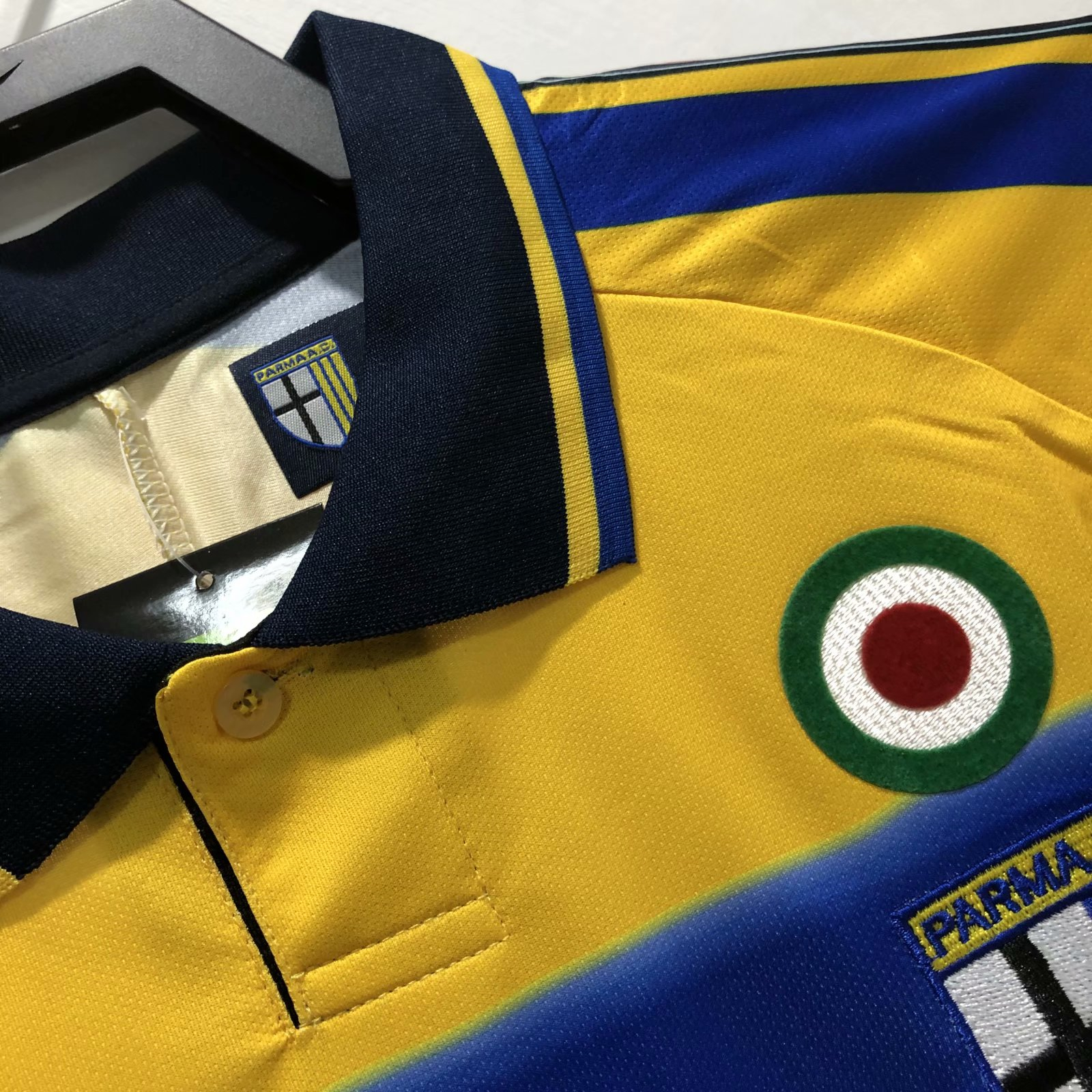 1999-2000 Parma Calcio Retro Home Mens Soccer Jersey Replica 