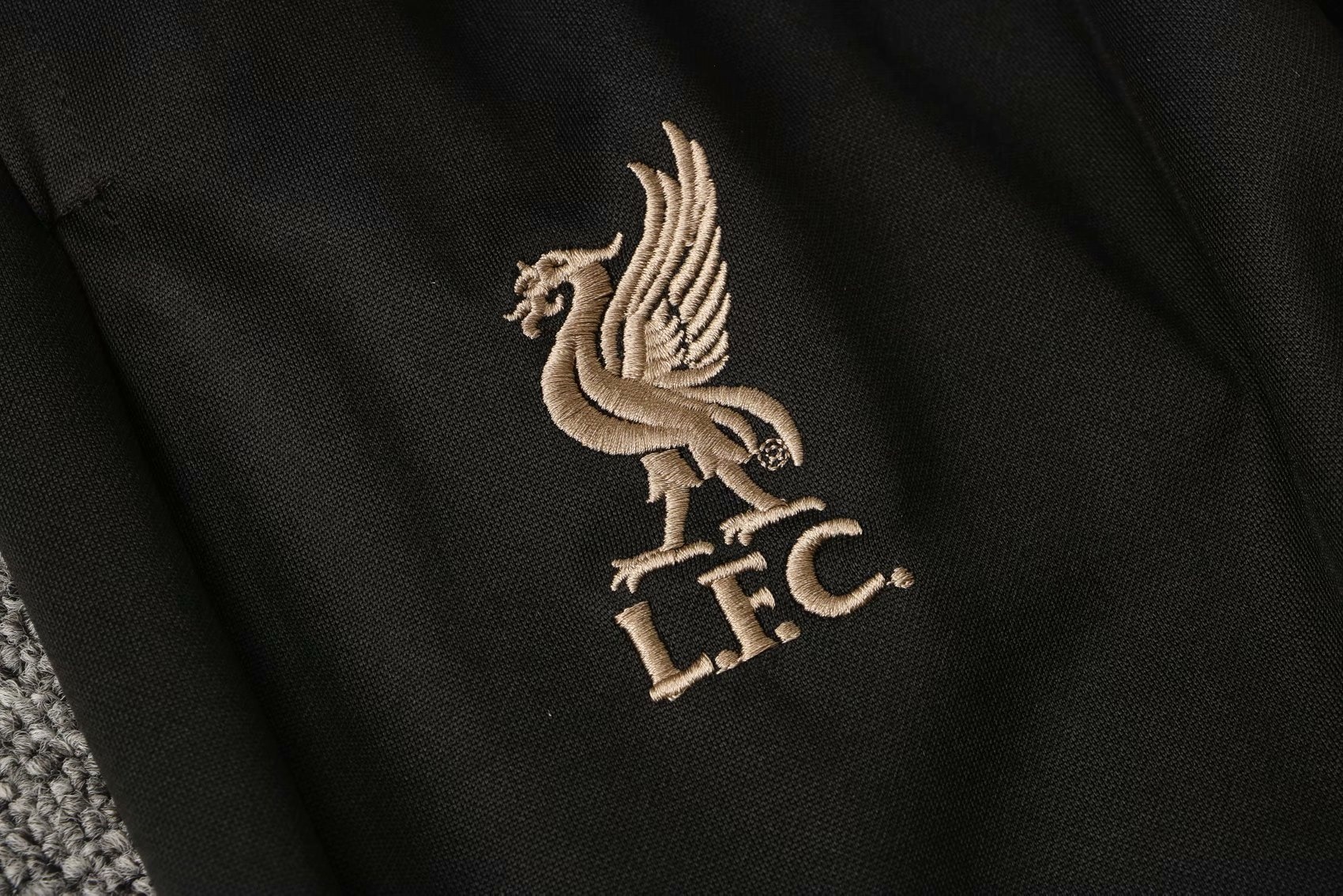 Liverpool Soccer Training Suit Jacket + Pants Black - Gold Mens 2021/22 
