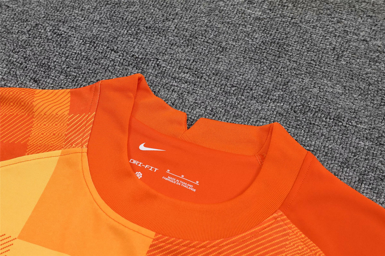 Barcelona Soccer Jersey + Short Replica Goalkeeper Orange Long Sleeve Mens 2021/22