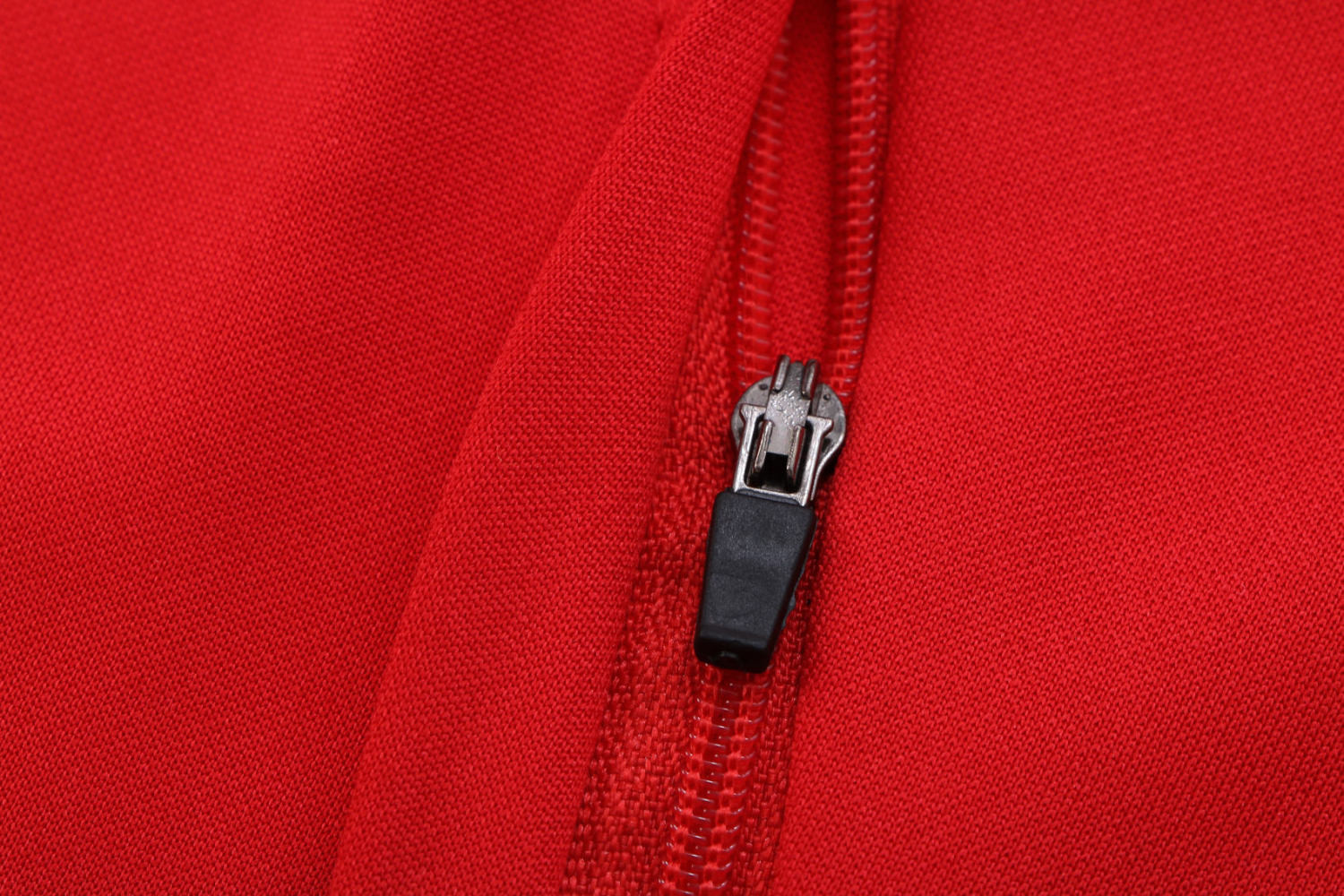 Bayern Munich Soccer Jacket + Pants Red 2022/23 Mens