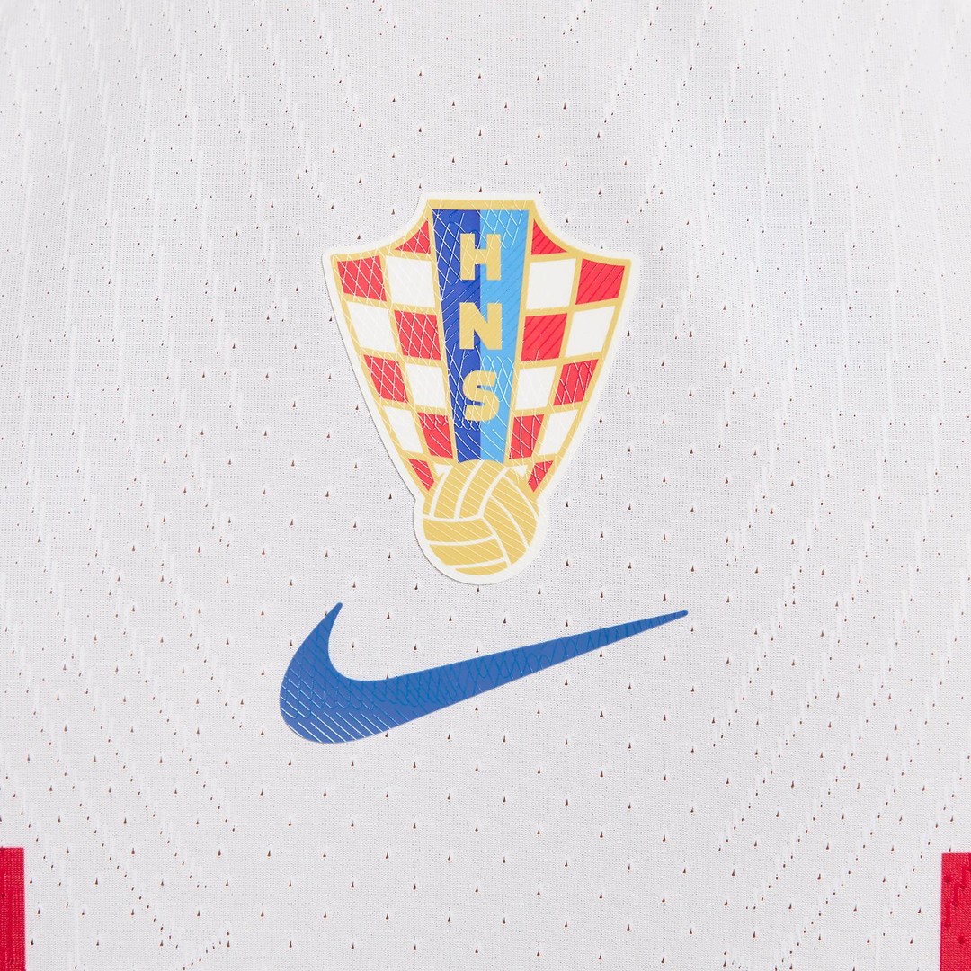 Croatia Soccer Jersey Replica Home 2022 Mens (Player Version)