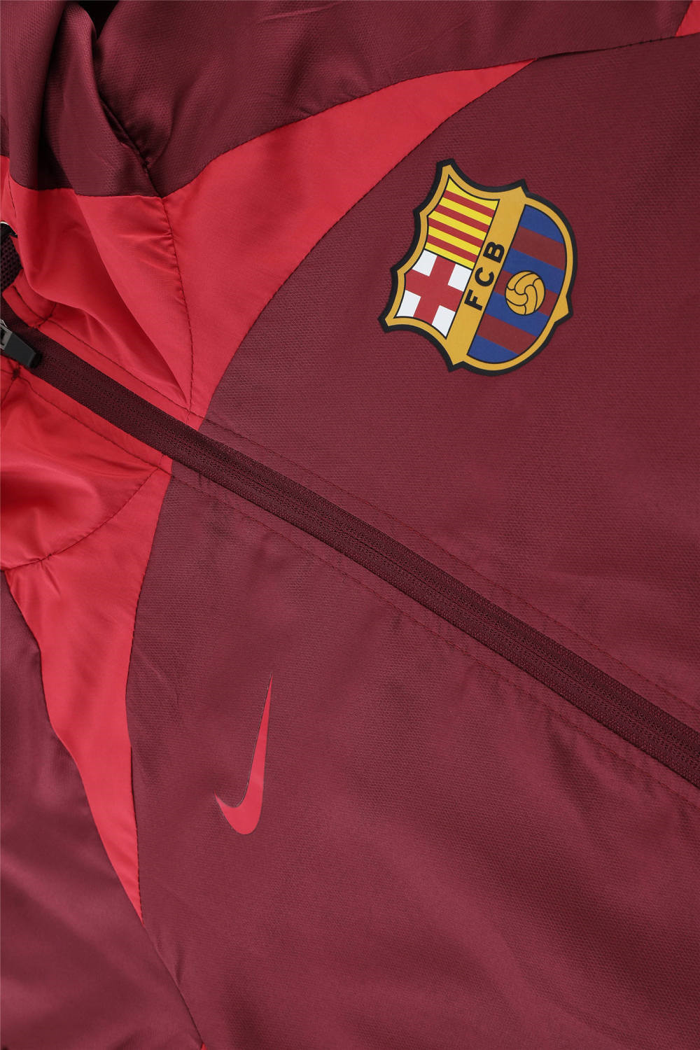 Barcelona All Weather Windrunner Soccer Jacket Burgundy 2021/22 Men's (Hoodie)