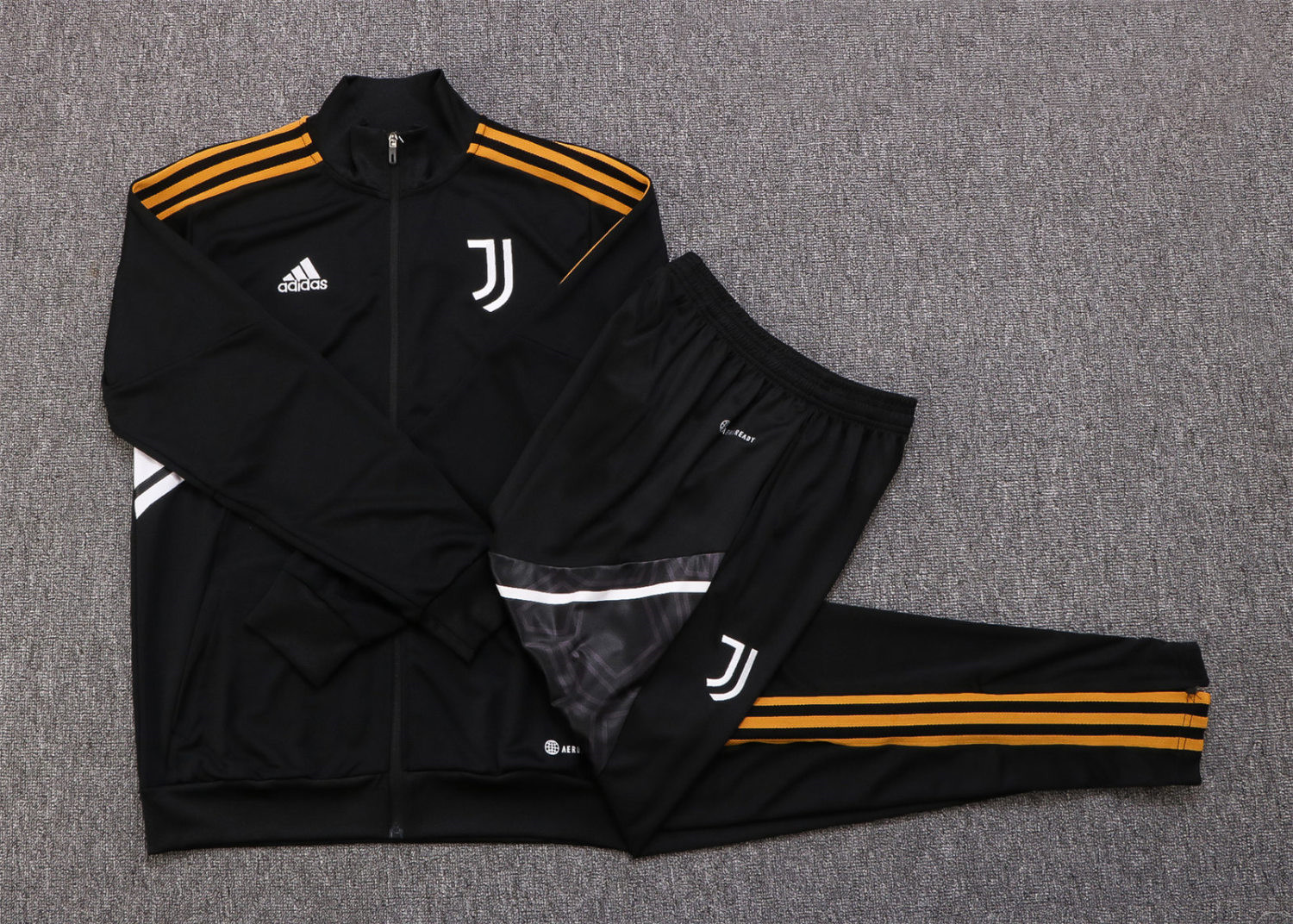 Juventus Soccer Jacket + Pants Replica Black 2022/23 Youth