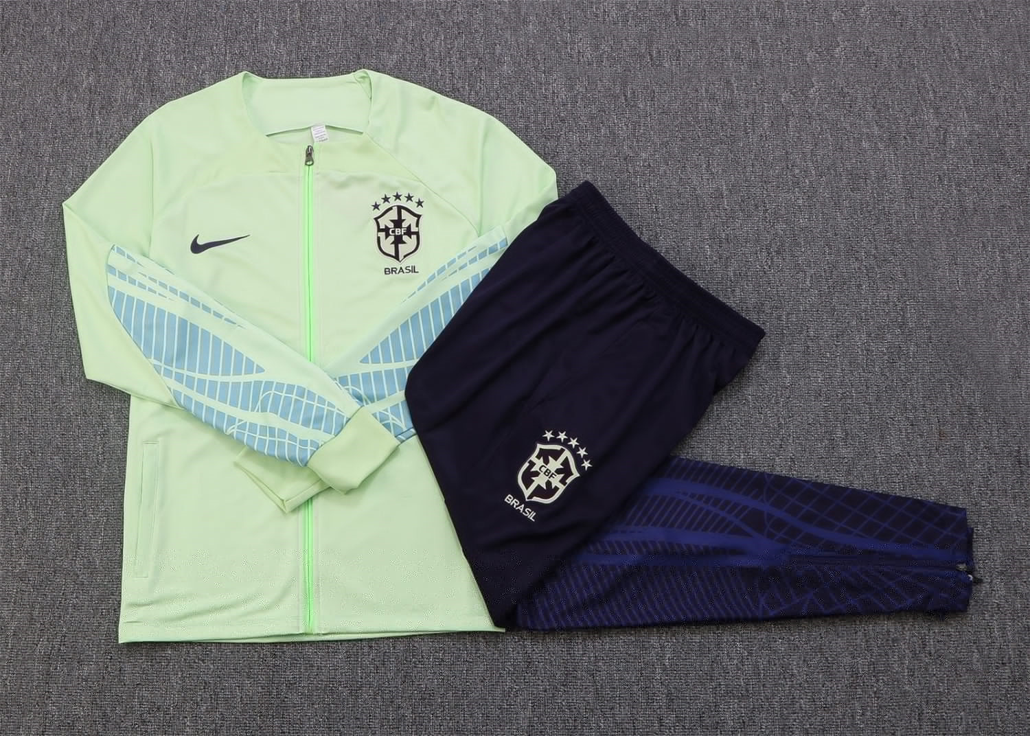 Brazil Soccer Jacket + Pants Replica Green 2022 Youth