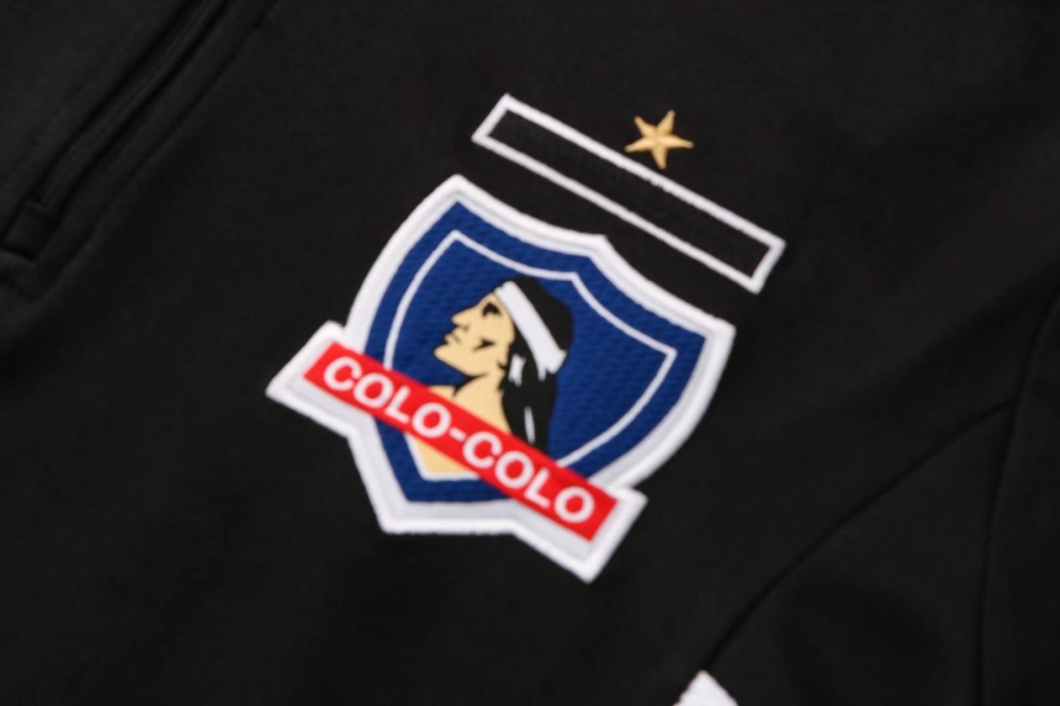 Colo Colo Soccer Training Suit  White Mens 2022/23