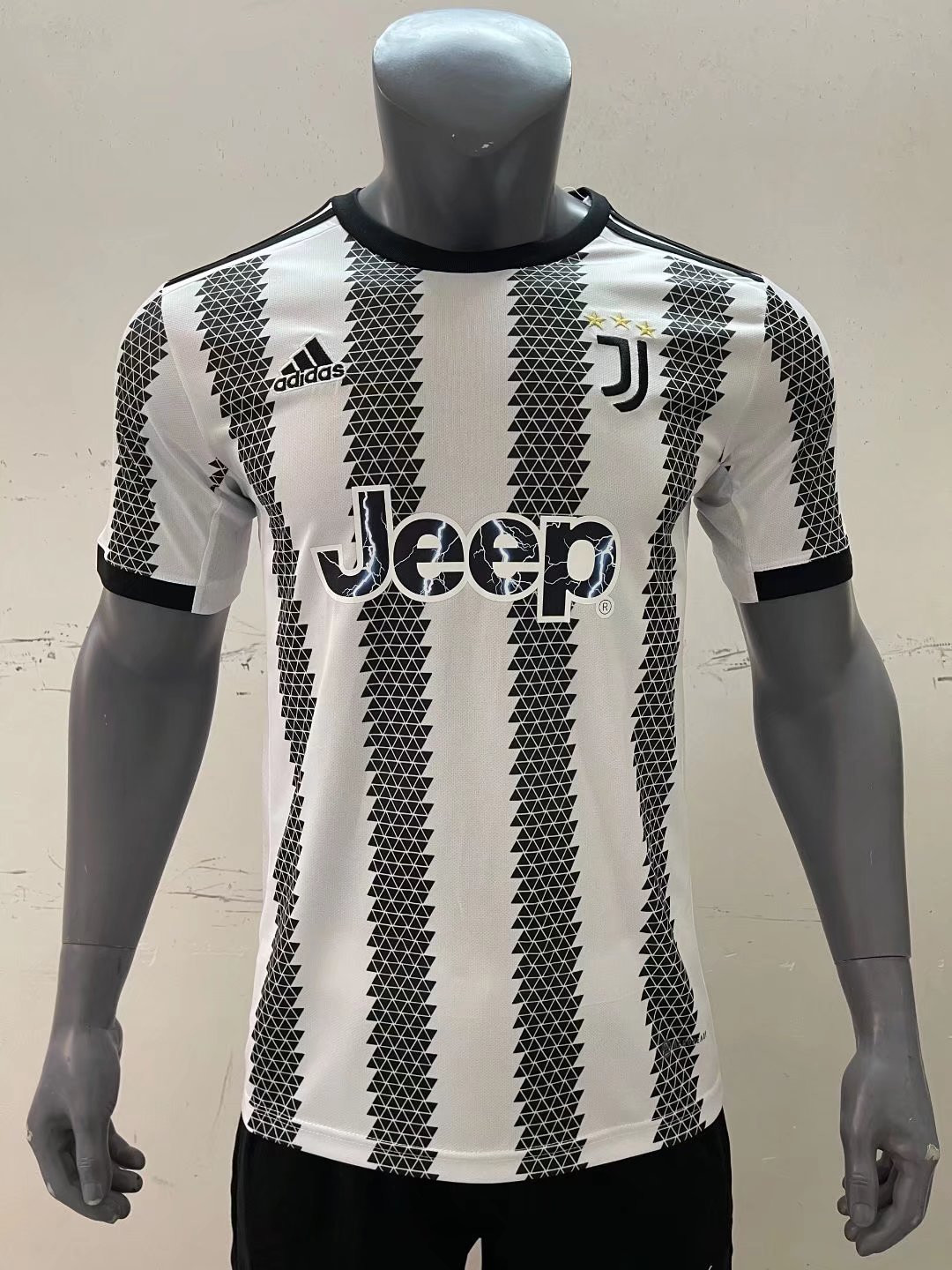 Juventus Soccer Jersey Replica Home Mens 2022/23