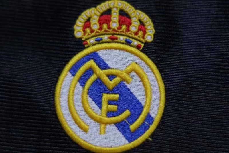 Real Madrid Retro Away Soccer Jersey Replica Mens 1998-2000