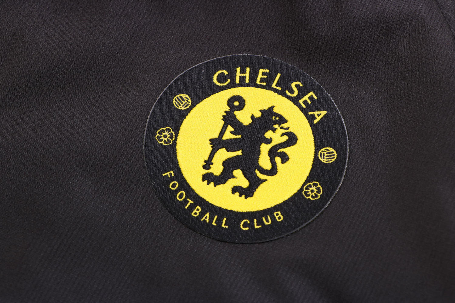 Chelsea All Weather Windrunner Soccer Jacket Black Mens 2022/23
