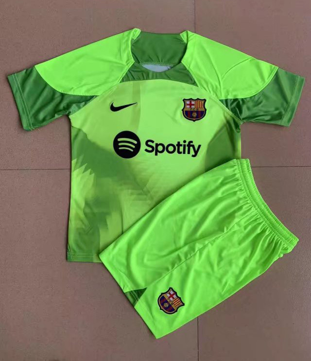Barcelona Soccer Jersey + Short Replica Goalkeeper Green Youth 2022/23